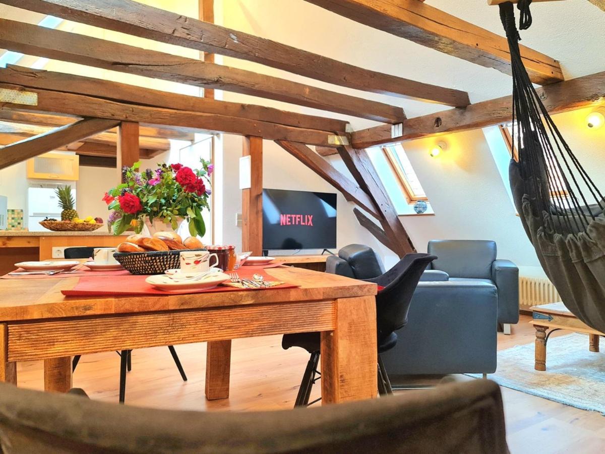 Avahome: Haus Fuer 16, Wlan, Parkplaetze, Netflix, Nespresso Kandel Ngoại thất bức ảnh